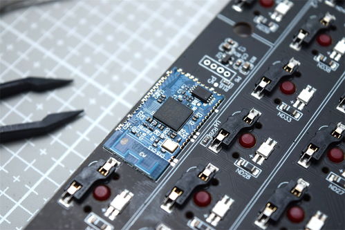 內(nèi)外兼修,表里如一,達(dá)爾優(yōu)a84烈焰紅三模機(jī)械鍵盤拆解